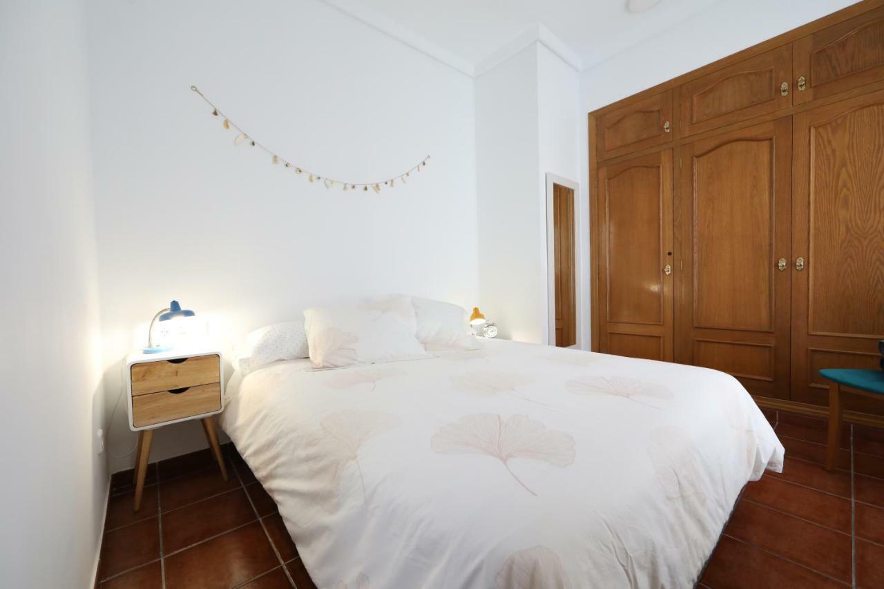 Cozy Apartment City Hall Alicante Eksteriør bilde