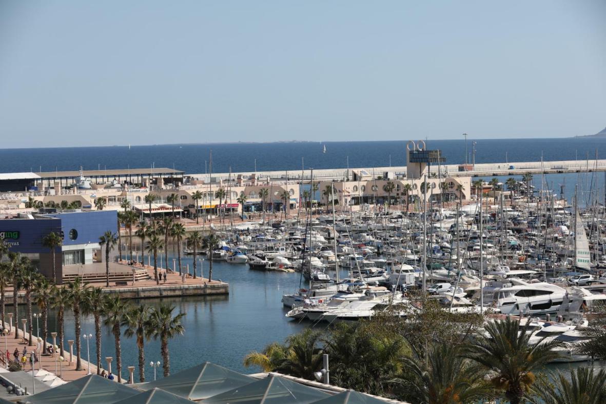 Cozy Apartment City Hall Alicante Eksteriør bilde