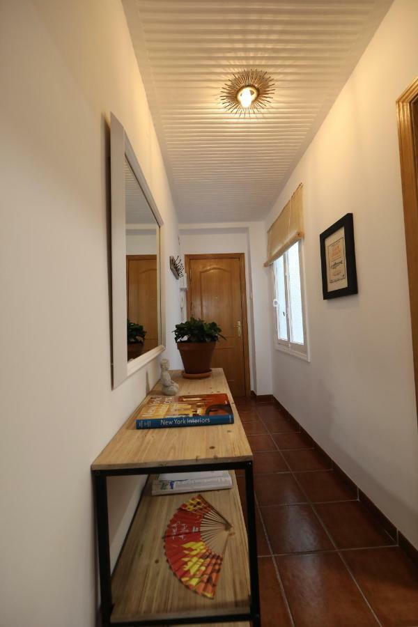 Cozy Apartment City Hall Alicante Eksteriør bilde